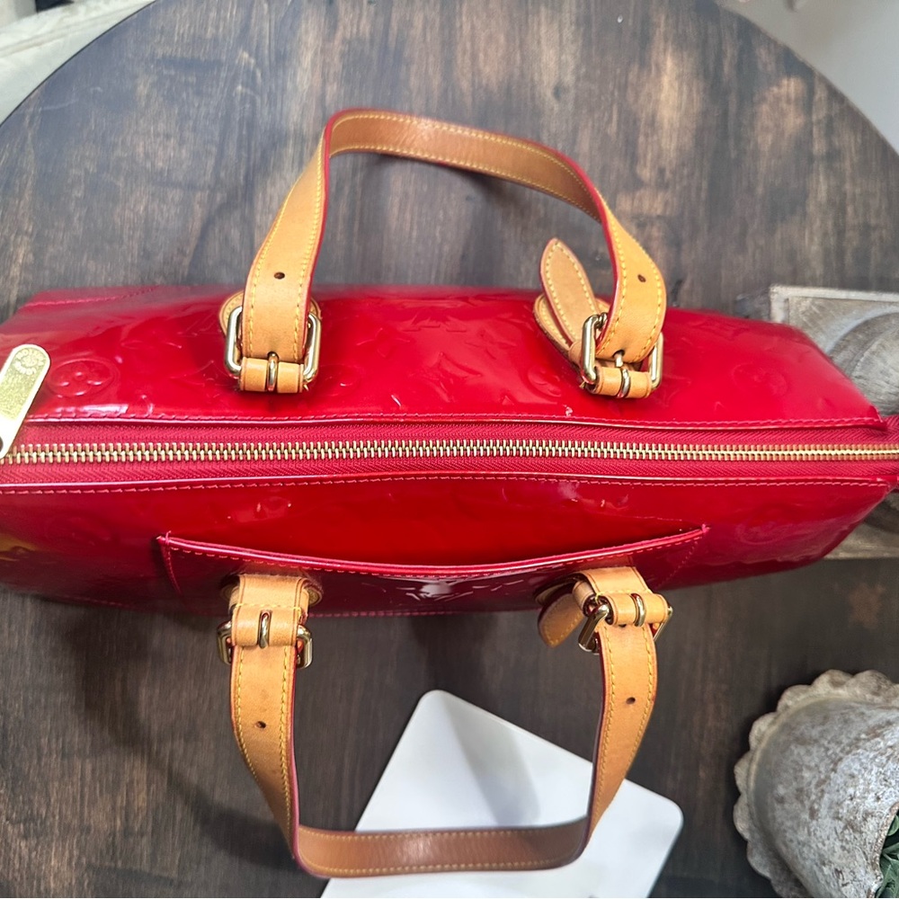 Louis Vuitton Red Patent Leather Shoulder Bag - Picture 10 of 16